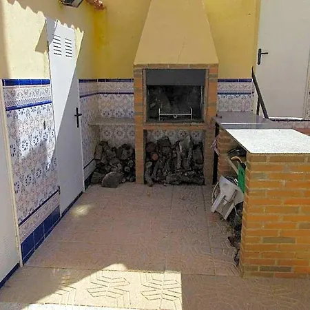 Duplex 8-10 Persons, Terrace, Swimming Pool And Bbq * Торрев'єха