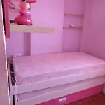 Duplex 8-10 Persons, Terrace, Swimming Pool And Bbq 度假居